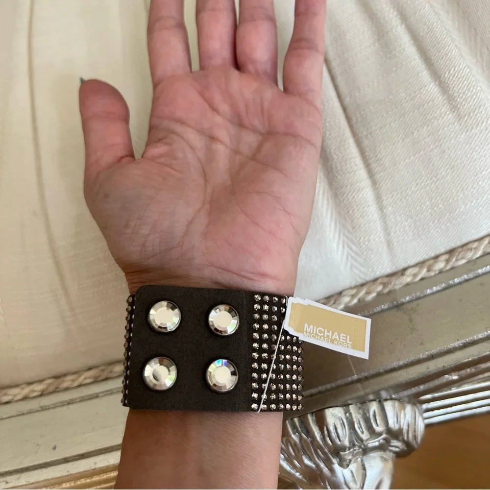 MICHAEL KORS BRACELET